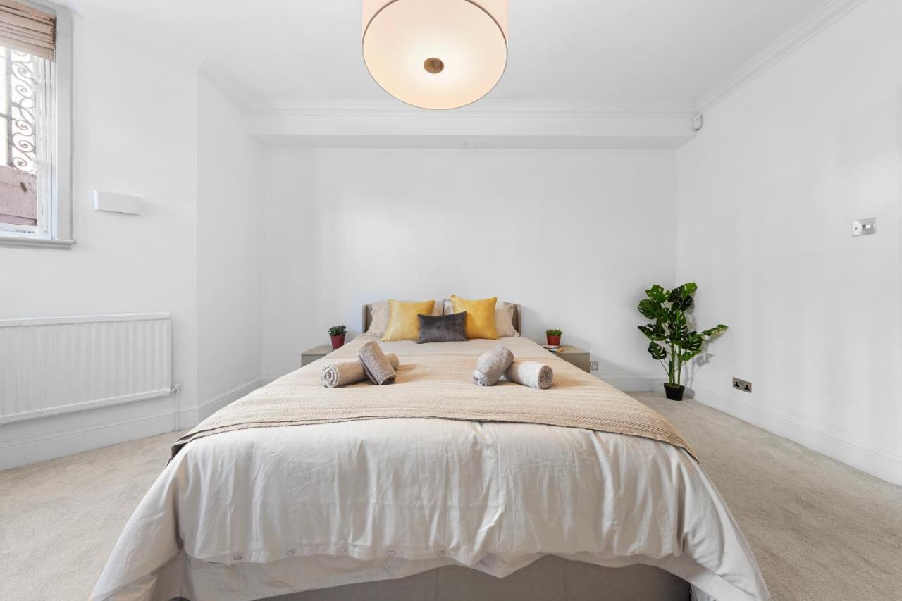 Апартаменты Harrods 2 Bed Lux Flat W/Patio Лондон Экстерьер фото