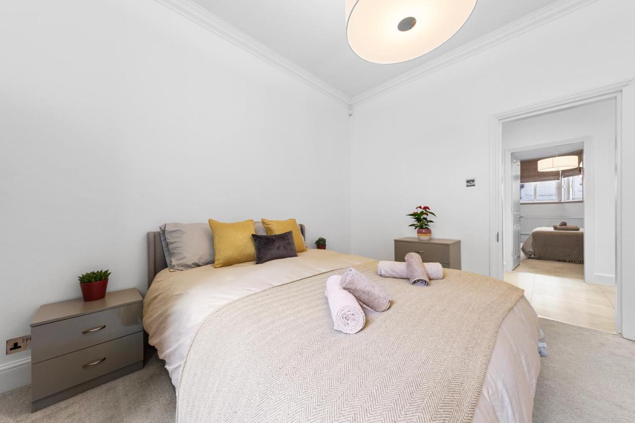 Апартаменты Harrods 2 Bed Lux Flat W/Patio Лондон Экстерьер фото